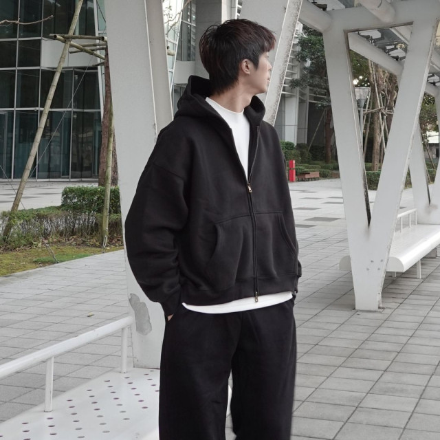 **BOXY重磅刷毛短版連帽外套