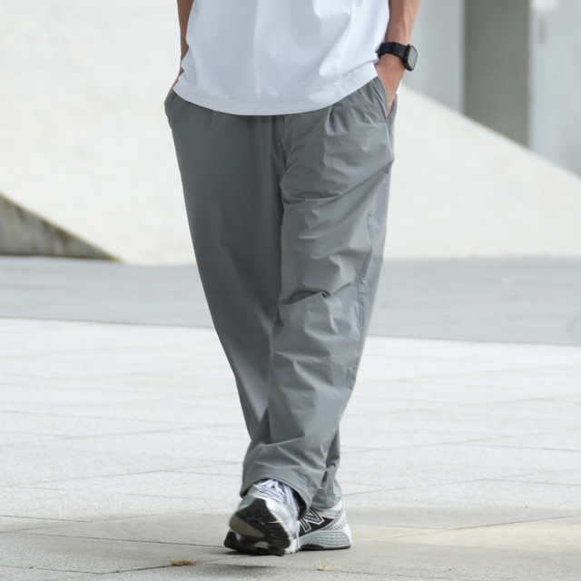 輕薄涼感闊腿速乾空調休閒褲