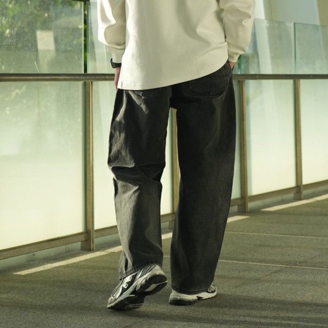 重磅水洗仿帆布弧形彎刀休閒褲