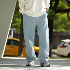 輕薄寬鬆萊賽爾微彎刀牛仔褲