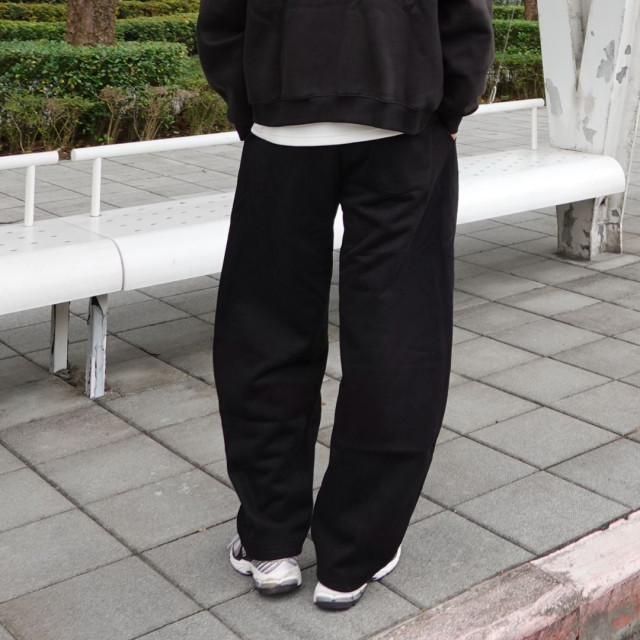 **430克重磅刷毛保暖微彎刀棉褲