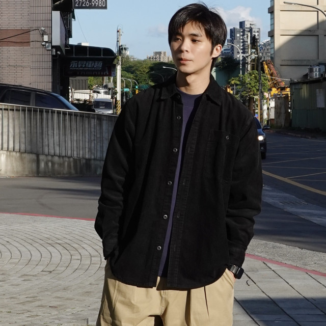 *復古重磅燈芯绒長袖襯衫