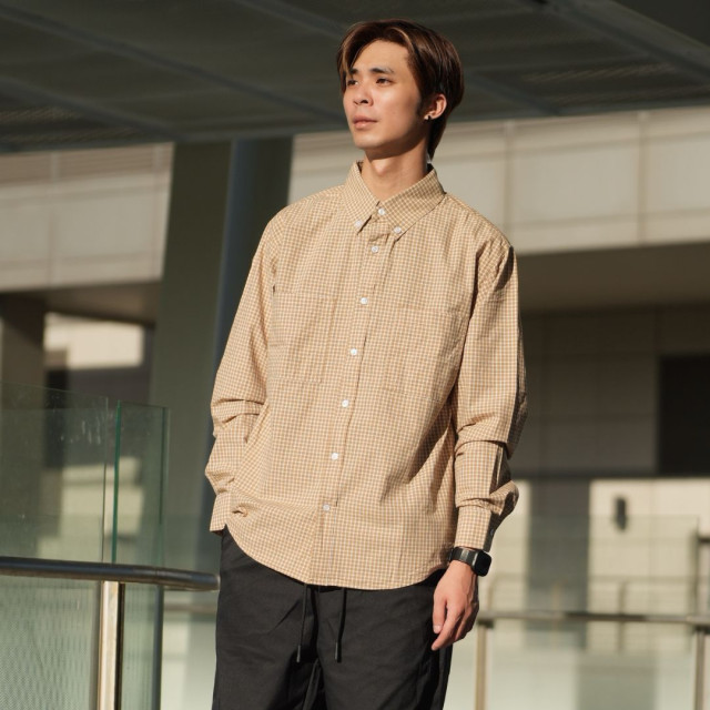 Miu系寬鬆廓形格紋長袖襯衫