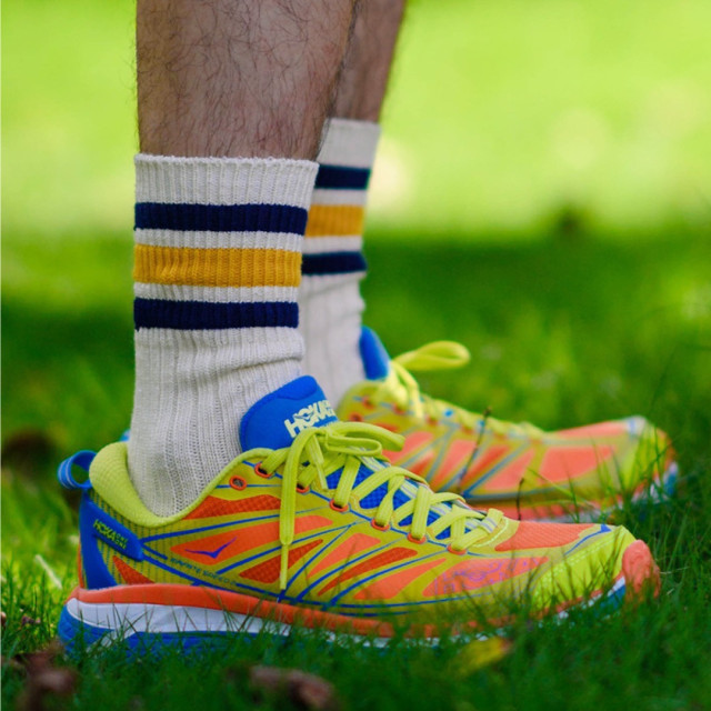 復古三線雙色精梳棉中高筒襪