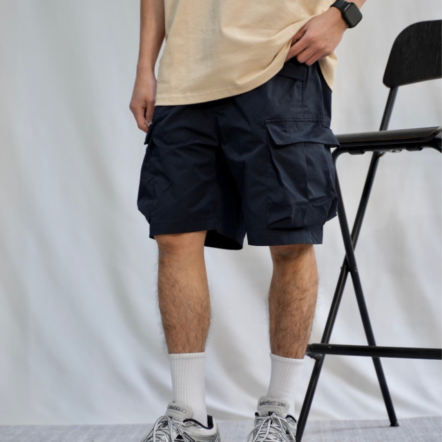 COOLMAX吸濕排汗涼感多口袋五分短褲