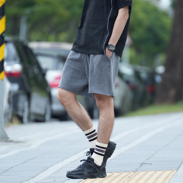 復古水洗散邊休閒短褲