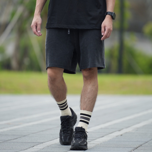 復古水洗散邊休閒短褲