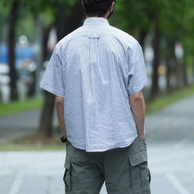 日系寬鬆小格紋短袖襯杉