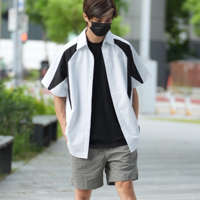 日系條紋泡泡皺拼接短袖襯杉