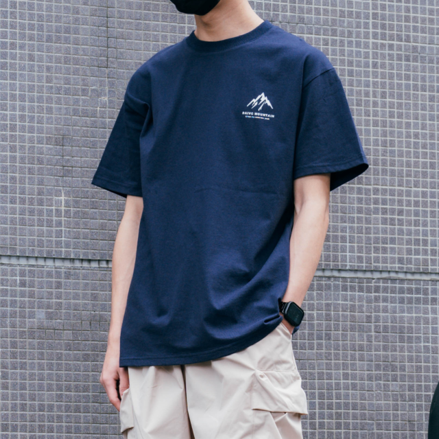 山峰印花簡約休閒短T