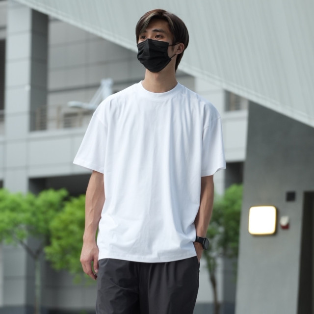 COOLMAX科技涼感吸濕排汗抗UV短T