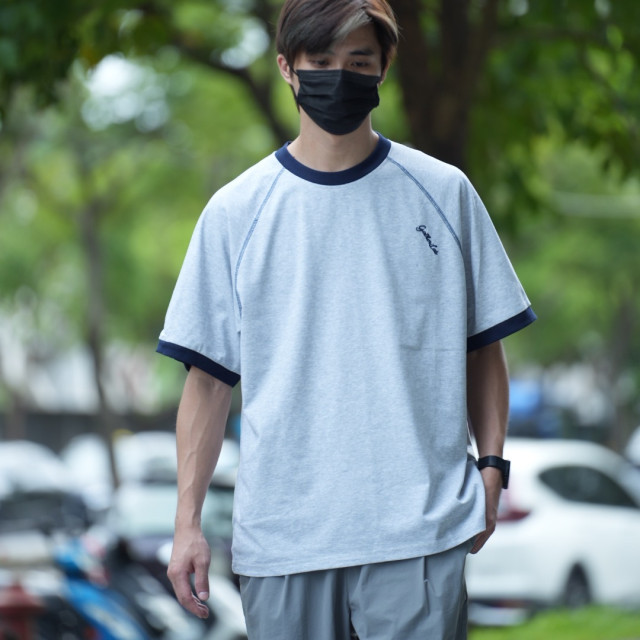 簡約插肩縫線拼接撞色休閒短T