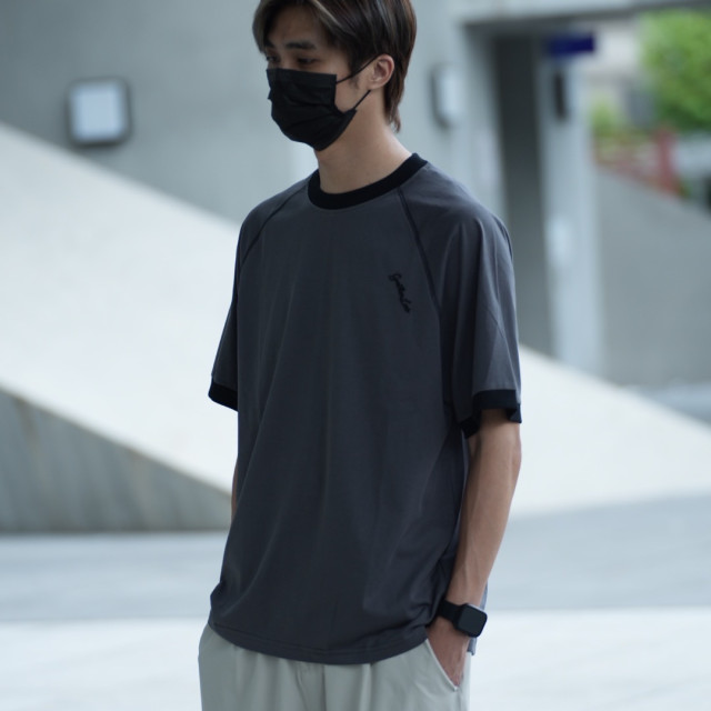 簡約插肩縫線拼接撞色休閒短T